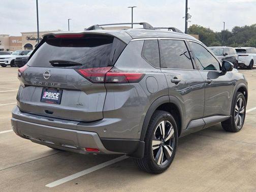 2024 Nissan Rogue SL