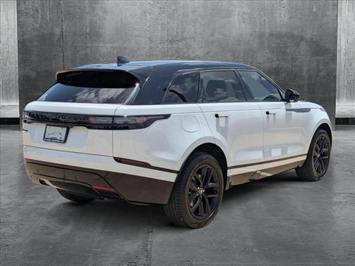 2026 Land Rover Range Rover Velar P250 SE R-Dynamic
