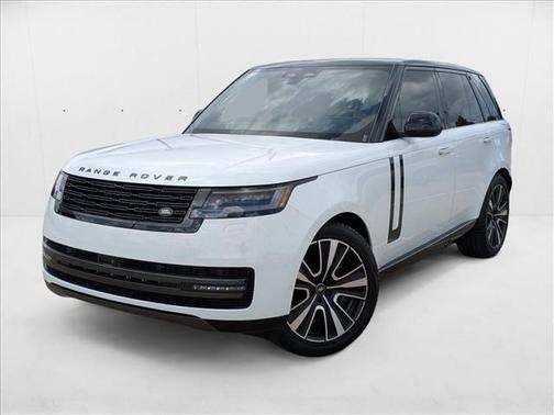 2025 Land Rover Range Rover P530 SE