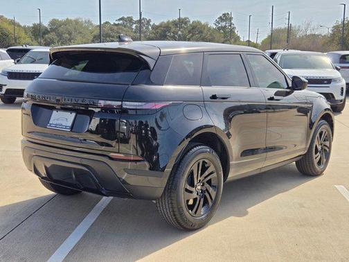 2026 Land Rover Range Rover Evoque Core S