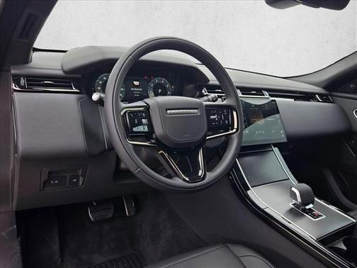 2026 Land Rover Range Rover Velar P400 Dynamic SE