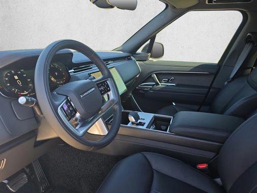 Santorini Black Metallic 2026 Land Rover Range Rover P530 SE 7 Seat