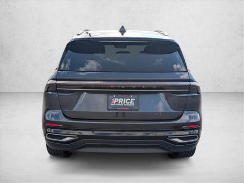 2024 Lincoln Nautilus Reserve