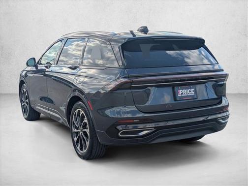 2024 Lincoln Nautilus Reserve