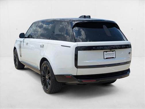 2022 Land Rover Range Rover P530 SE