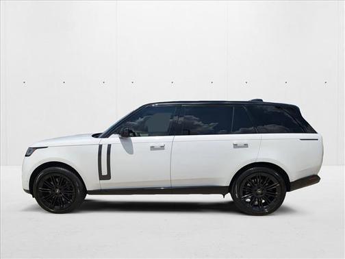 2022 Land Rover Range Rover P530 SE