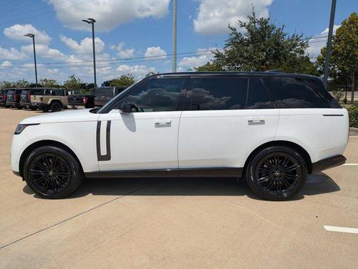2022 Land Rover Range Rover P530 SE