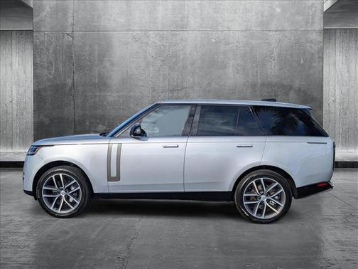 2025 Land Rover Range Rover P400 SE