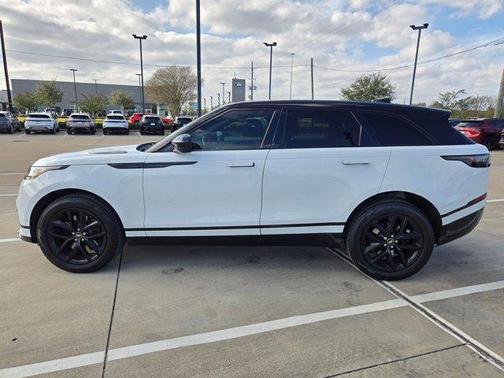 2026 Land Rover Range Rover Velar P250 SE R-Dynamic