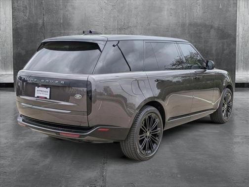 2023 Land Rover Range Rover First Edition
