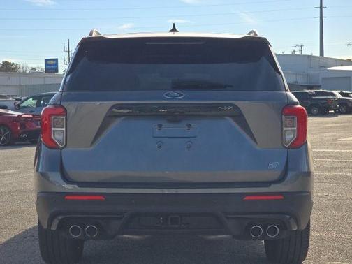 Gray Metallic 2024 Ford Explorer ST