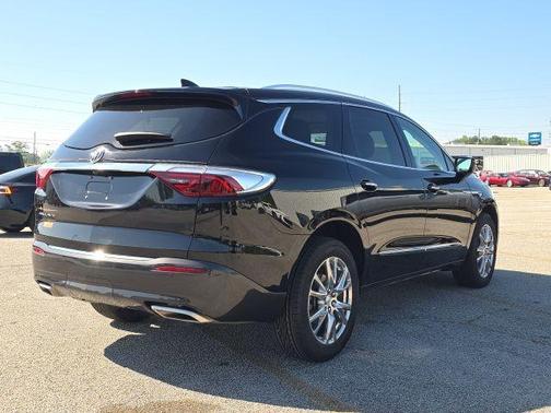 Ebony Twilight Metallic 2022 Buick Enclave Essence