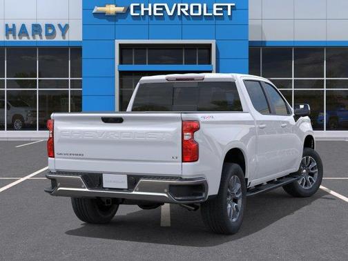 Summit White 2026 Chevrolet Silverado 1500 LT
