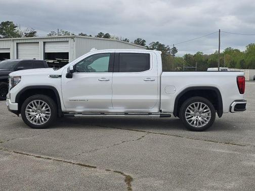 White Frost Tri-Coat 2023 GMC Sierra 1500 Denali