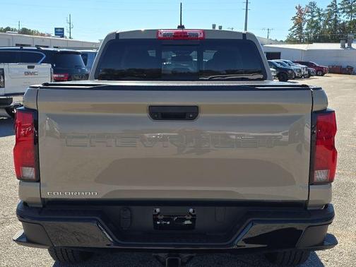 Sand Dune Metallic 2024 Chevrolet Colorado Z71