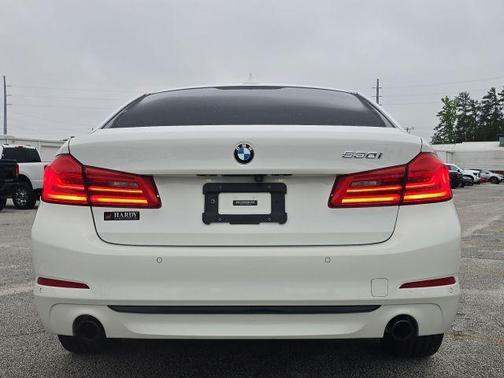 Alpine White 2019 BMW 530 i