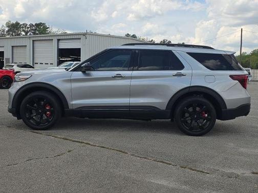 Silver Metallic 2024 Ford Explorer ST