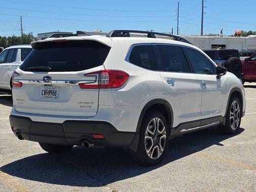 Crystal White Pearl 2024 Subaru Ascent Touring