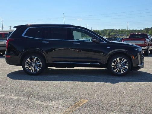 Stellar Black Metallic 2024 Cadillac XT6 Premium Luxury AWD