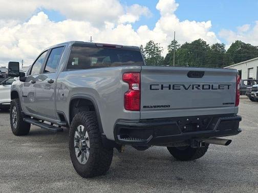 Slate Gray Metallic 2024 Chevrolet Silverado 2500 Custom