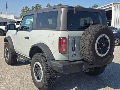 Cactus 2024 Ford Bronco Badlands