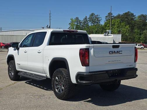 Summit White 2025 GMC Sierra 1500 AT4X
