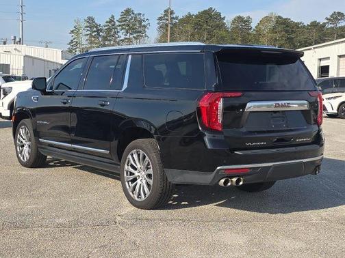 Onyx Black 2023 GMC Yukon XL Denali