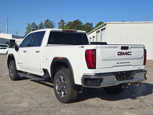 Summit White 2025 GMC Sierra 2500 SLT