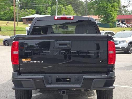 Black 2022 Chevrolet Colorado LT