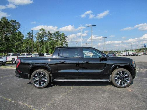 Onyx Black 2025 GMC Sierra EV Denali