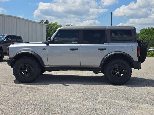 Silver Metallic 2024 Ford Bronco Wildtrak