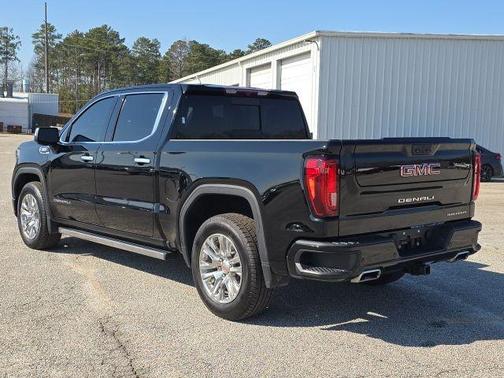 Onyx Black 2022 GMC Sierra 1500 Denali