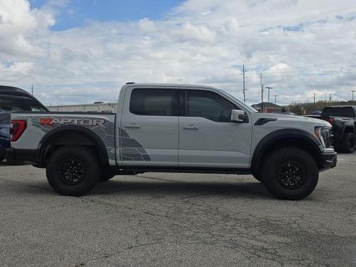 Avalanche 2023 Ford F-150 Raptor