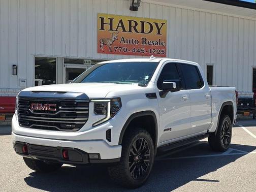 Summit White 2022 GMC Sierra 1500 AT4