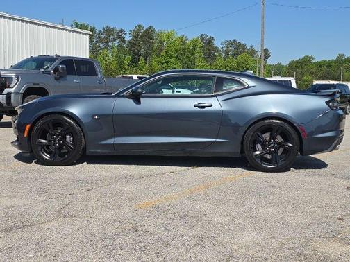Shadow Gray Metallic 2023 Chevrolet Camaro 2SS