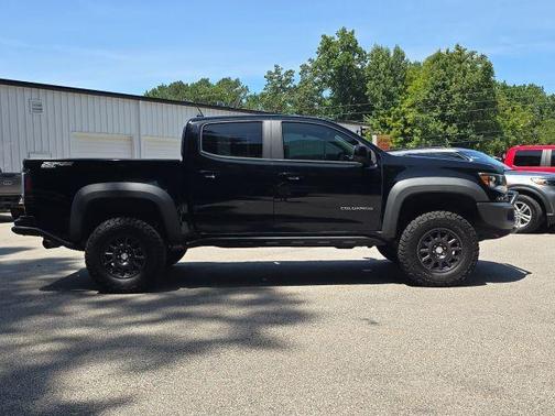 Black 2022 Chevrolet Colorado ZR2