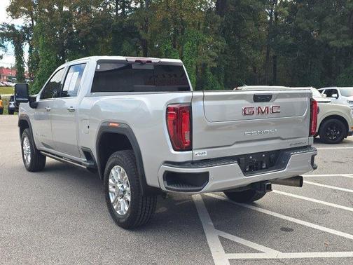 Quicksilver Metallic 2022 GMC Sierra 2500 Denali