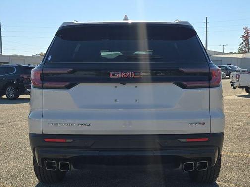 White Frost Tri-Coat 2024 GMC Acadia AT4