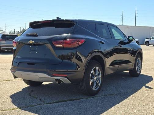 Black 2024 Chevrolet Blazer LT