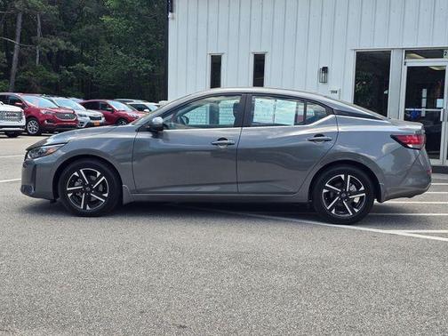 Gun Metallic 2025 Nissan Sentra SV