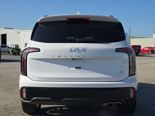 Glacial White Pearl 2024 Kia Telluride SX X-Line