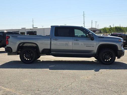 Sterling Gray Metallic 2025 Chevrolet Silverado 2500 LT