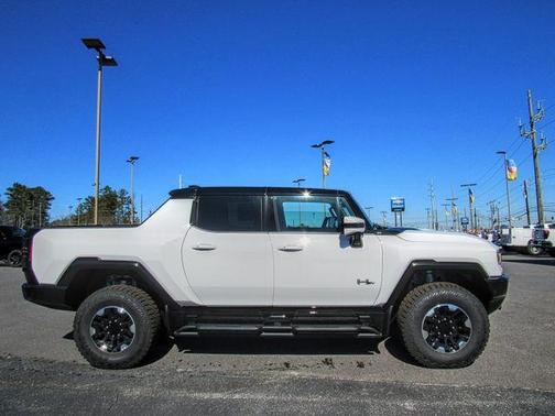 White 2025 GMC HUMMER EV Pickup 3X