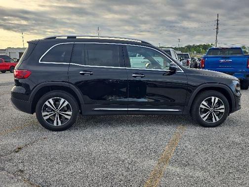 2025 Mercedes-Benz GLB 250 Base