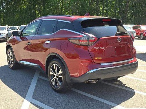 Red 2020 Nissan Murano SV