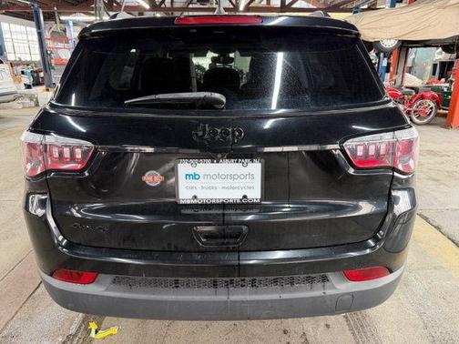 Diamond Black 2020 Jeep Compass Altitude