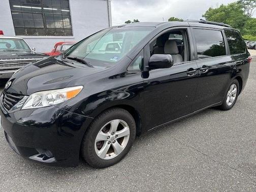 2015 Toyota Sienna LE
