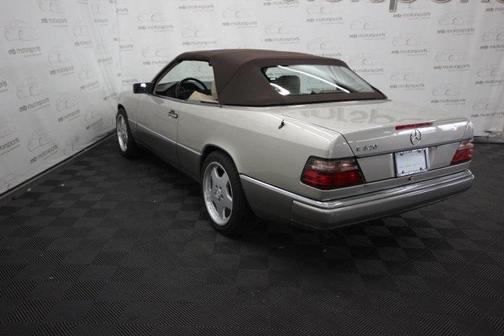 1995 Mercedes-Benz E-Class E 320