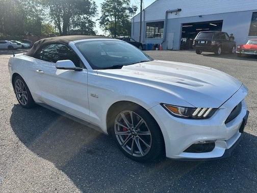 2017 Ford Mustang GT Premium