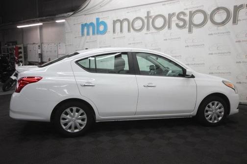 2019 Nissan Versa 1.6 SV